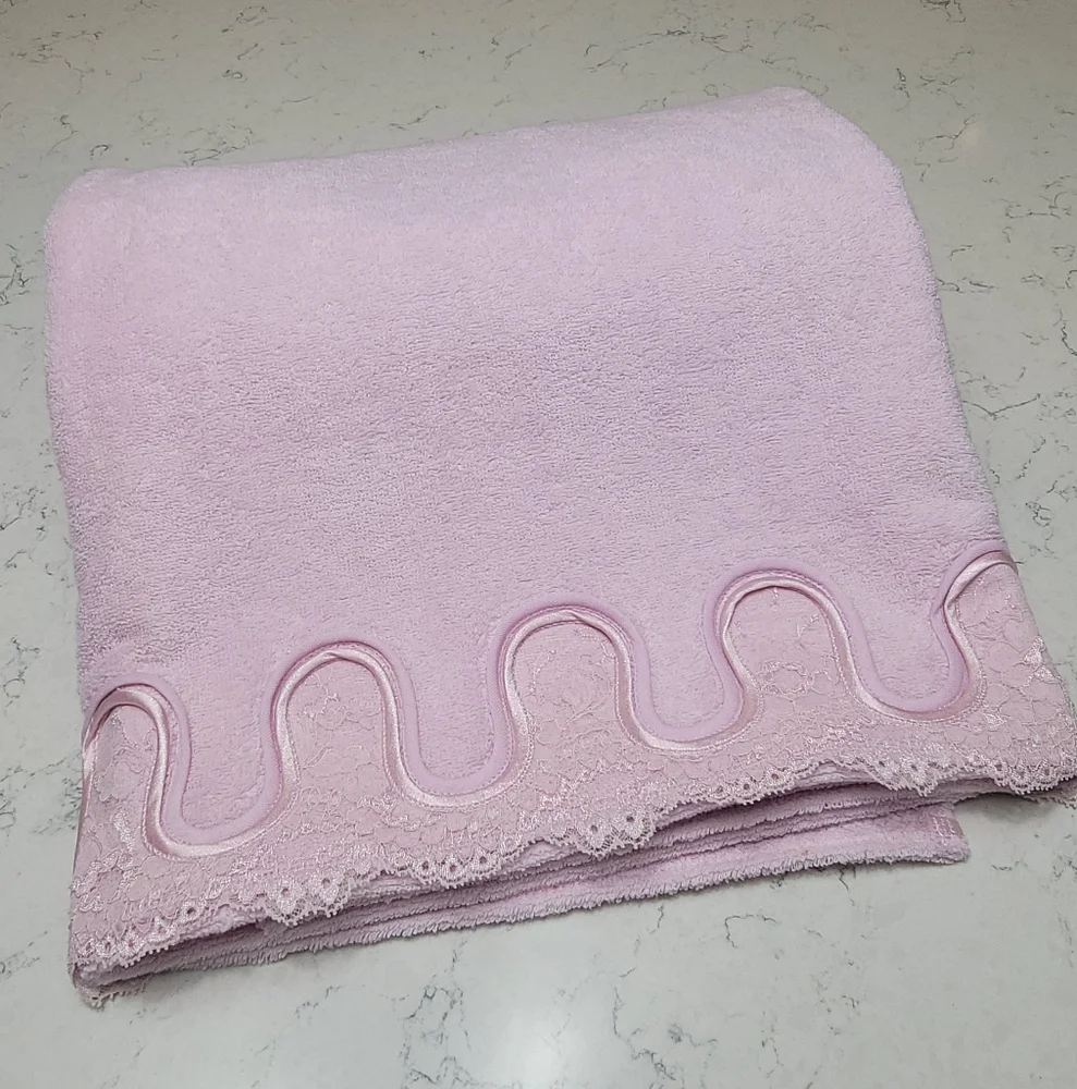La Perla Terri cloth silk lace embroidery lilac lavender purple towel XL 54x35